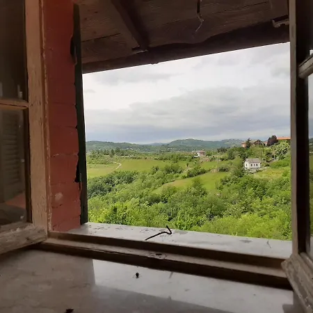 La Fabbrica In Collina